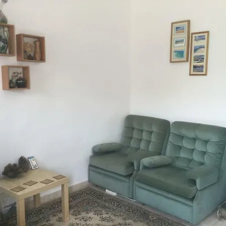 Tranquil Village House, Near To Motorland Дом отдыха *
